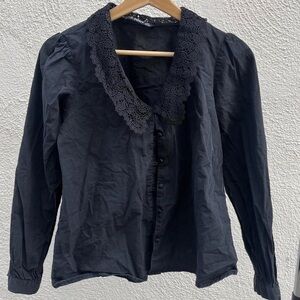 Black Lace Collar Women's Top
